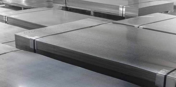 Thép tấm cán nguội có bề mặt nhẵn bóng, phù hợp gia công các chi tiết yêu cầu chính xác cao