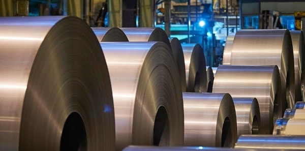 Bề mặt thép cán nguội có màu sáng, ít khuyết điểm, phù hợp cho các ứng dụng yêu cầu tính thẩm mỹ và độ chính xác cao