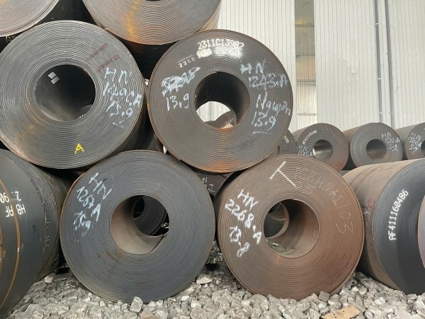 Thép cán nóng dễ hàn nối thuận tiện cho gia công cơ khí