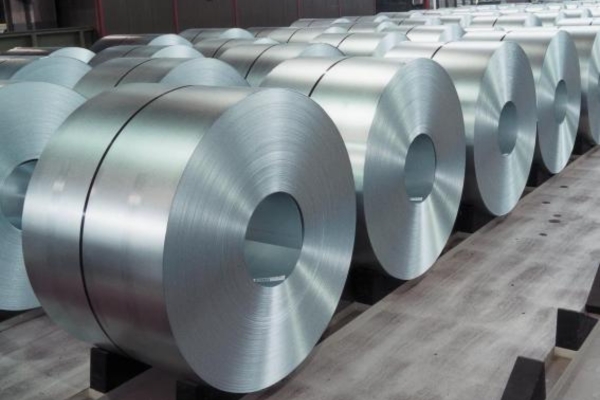 Thép cuộn được cán từ phôi thép và cuộn thành từng bối để thuận tiện vận chuyển, gia công
