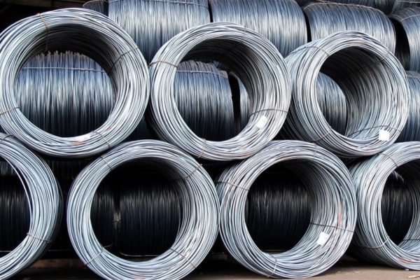 Các mác thép như Q235B, SS400, A36 hay Q355B đáp ứng tốt nhu cầu kết cấu và chịu tải