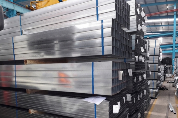 Thép hộp Việt Đức đáp ứng tốt các yêu cầu về độ chính xác và chịu tải